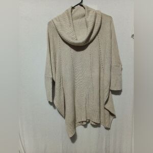 Sophie Max Elegant Cream Turtleneck Sweater